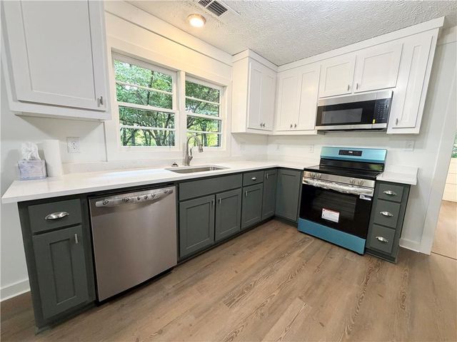 75 Highland Avenue, Jasper, GA 30143