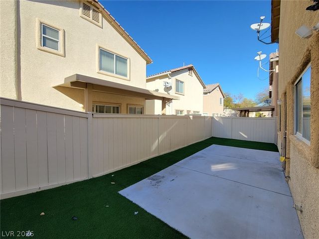 7367 Lagoon Blue Street, Las Vegas, NV 89139