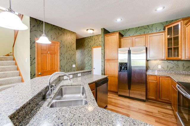 3331 Cherry Lane D, Woodbury, MN 55129