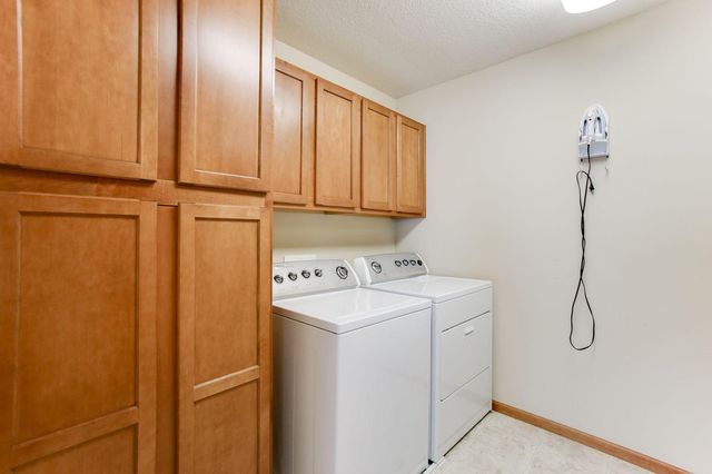3331 Cherry Lane D, Woodbury, MN 55129