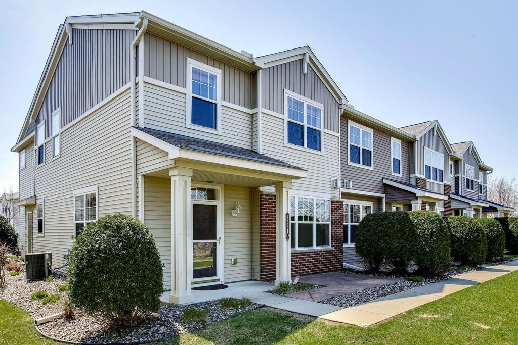 3331 Cherry Lane D, Woodbury, MN 55129
