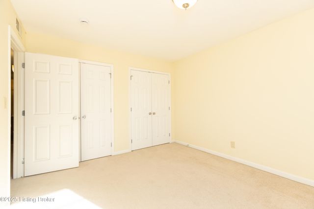 4825 Westmar Terrace, UNIT 202, Louisville, KY 40222