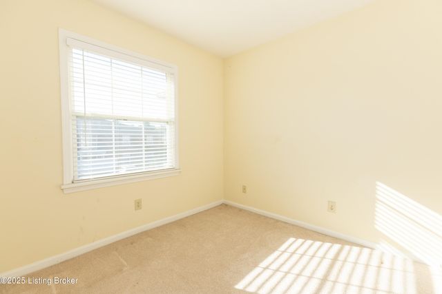 4825 Westmar Terrace, UNIT 202, Louisville, KY 40222