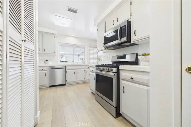 11466 Shippigan Way, Cypress, CA 90630