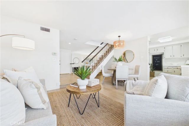 11466 Shippigan Way, Cypress, CA 90630