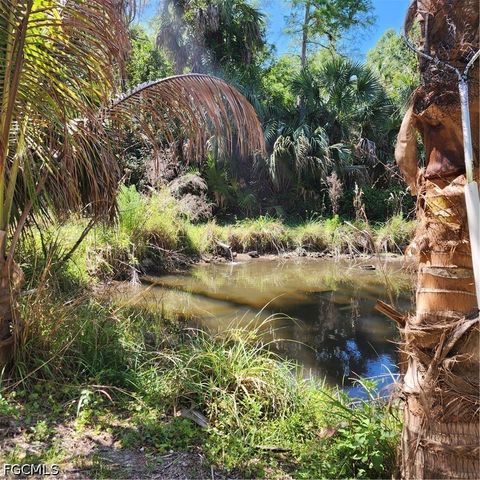 381 8th ST NE, Naples, FL 34120