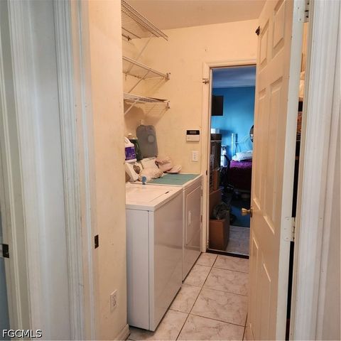 381 8th ST NE, Naples, FL 34120