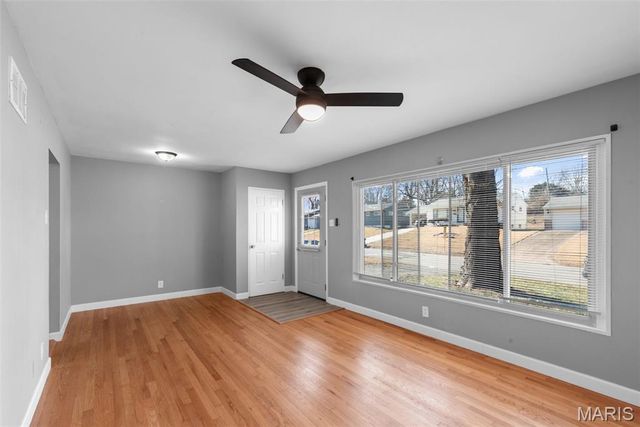 10132 Dellridge Lane, St Louis, MO 63136