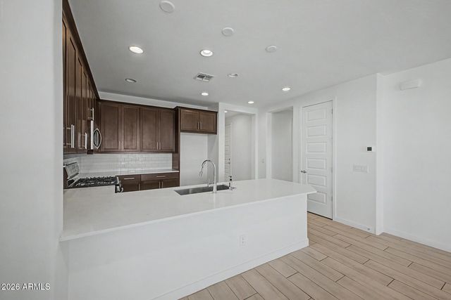 1632 W PIEDMONT Road, Phoenix, AZ 85041