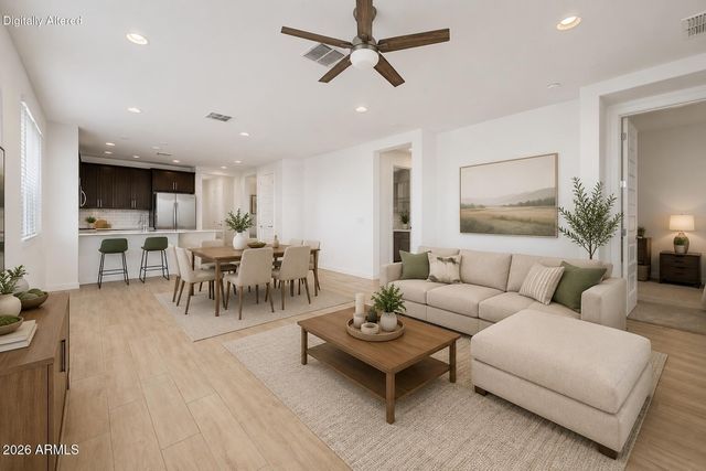 1632 W PIEDMONT Road, Phoenix, AZ 85041