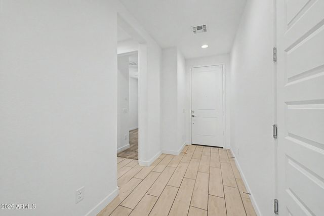 1632 W PIEDMONT Road, Phoenix, AZ 85041