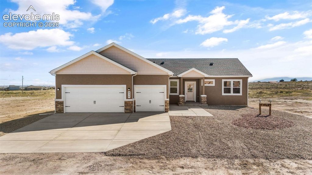 824 E Loma Drive, Pueblo West, CO 81007 — exterior