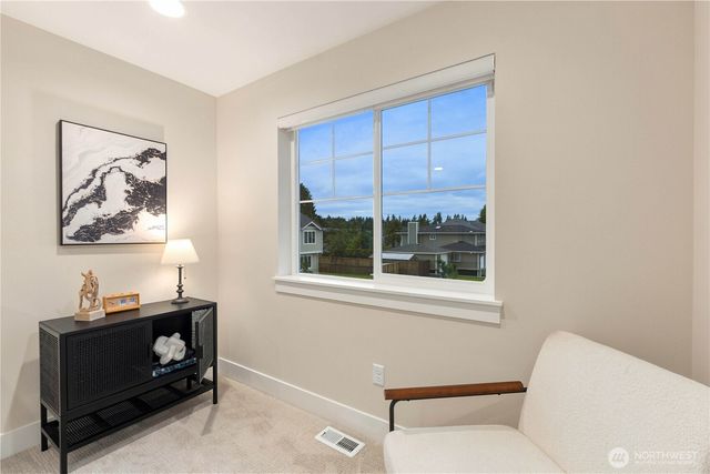 14325 5th Avenue W, Lynnwood, WA 98087