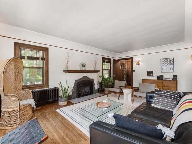 4853 Park Avenue, Minneapolis, MN 55417