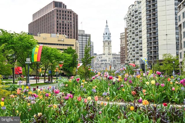 1923 POPLAR ST, Philadelphia, PA 19130