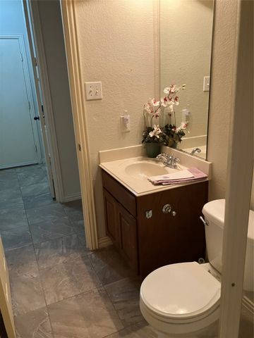 1601 WOODY CREEK Drive, Keller, TX 76248