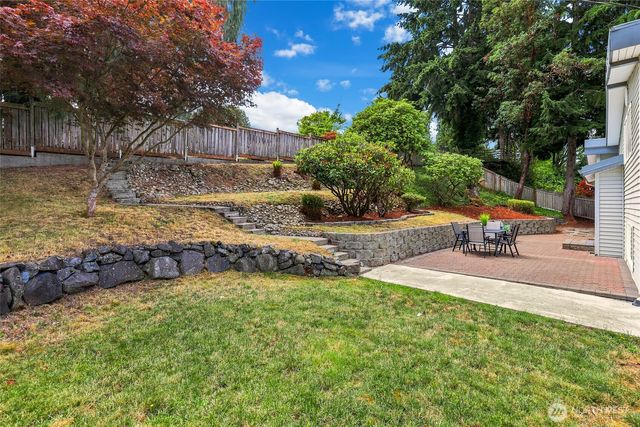 8502 41st Street W, University Place, WA 98466