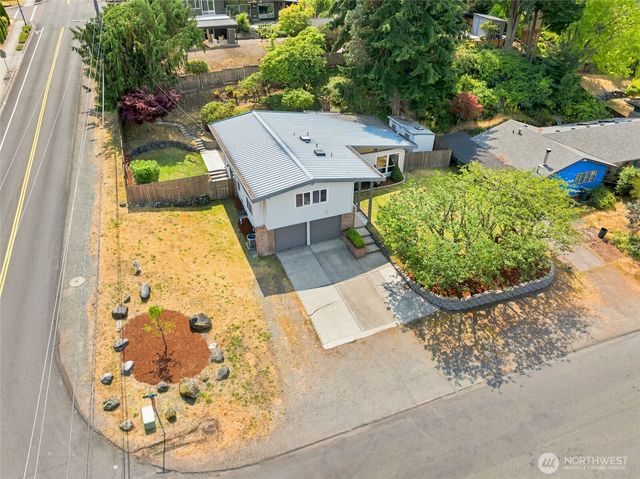 8502 41st Street W, University Place, WA 98466