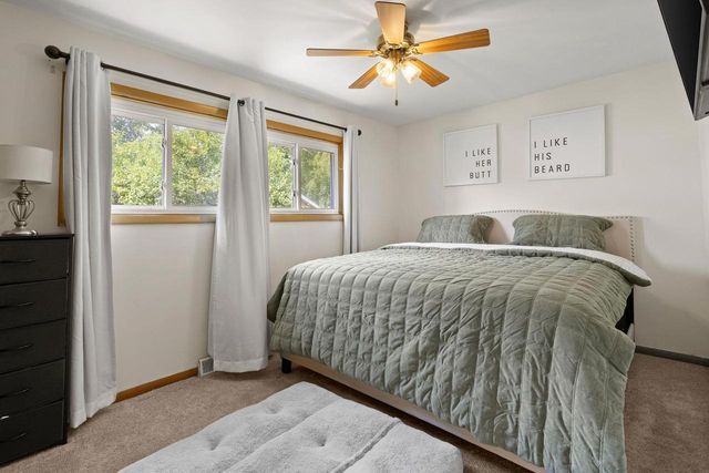 1324 BISMARCK AVENUE, Oshkosh, WI 54902