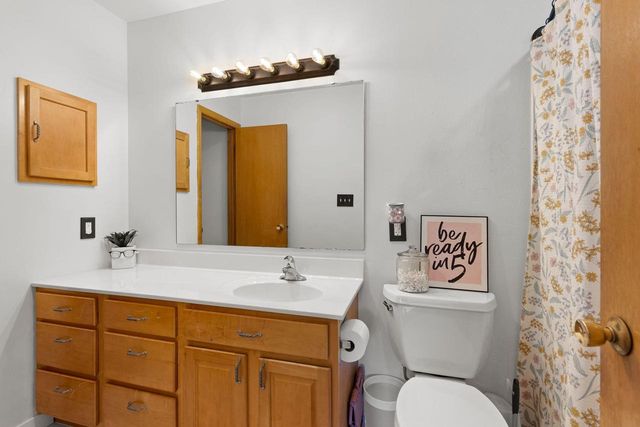1324 BISMARCK AVENUE, Oshkosh, WI 54902