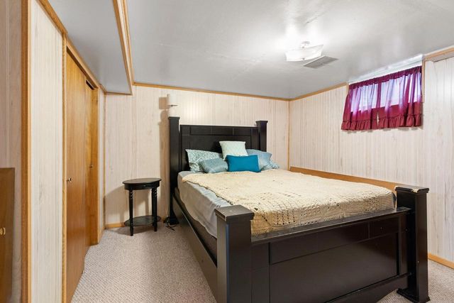 1324 BISMARCK AVENUE, Oshkosh, WI 54902