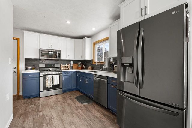 1324 BISMARCK AVENUE, Oshkosh, WI 54902