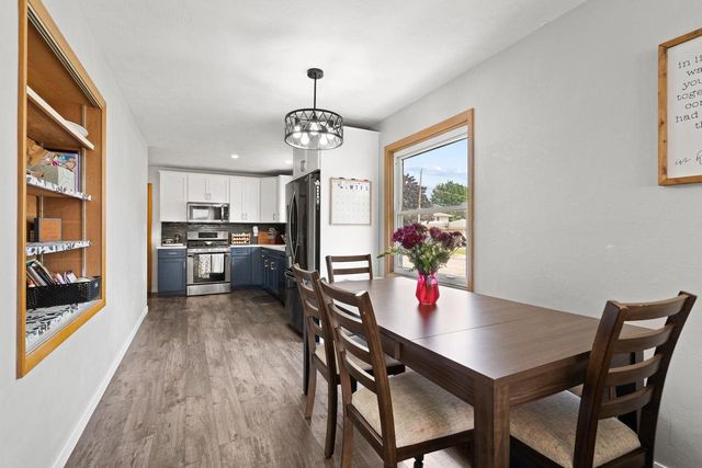 1324 BISMARCK AVENUE, Oshkosh, WI 54902