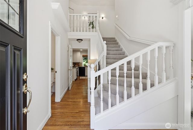 22716 NE 25th Way, Sammamish, WA 98074