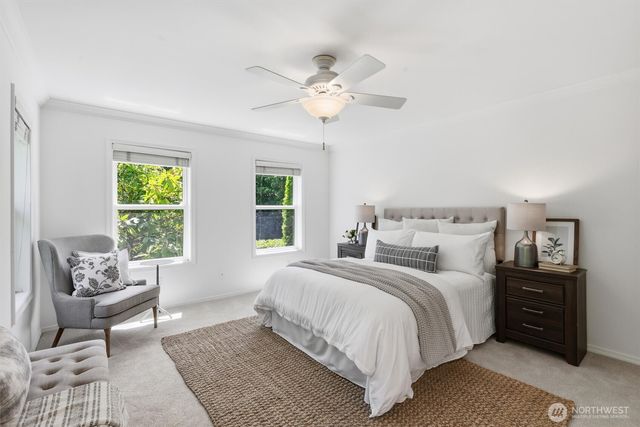 22716 NE 25th Way, Sammamish, WA 98074