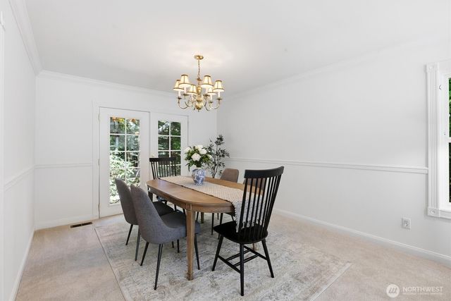 22716 NE 25th Way, Sammamish, WA 98074