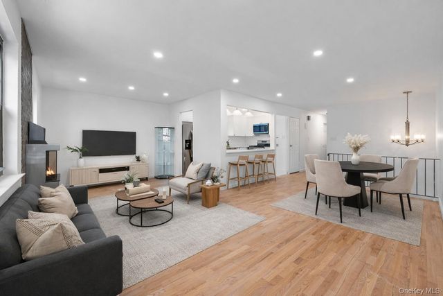 8430 98th Street, Woodhaven, NY 11421