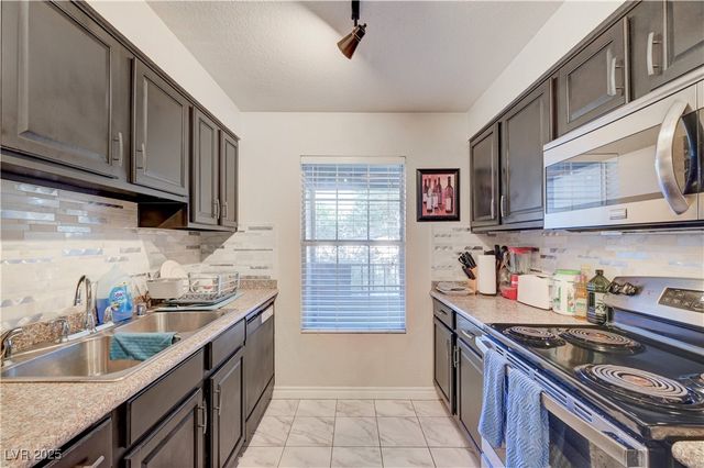 2606 South Durango Drive 281, Las Vegas, NV 89117