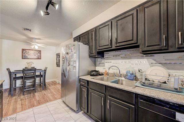 2606 South Durango Drive 281, Las Vegas, NV 89117