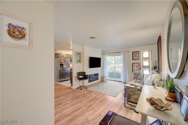 2606 South Durango Drive 281, Las Vegas, NV 89117