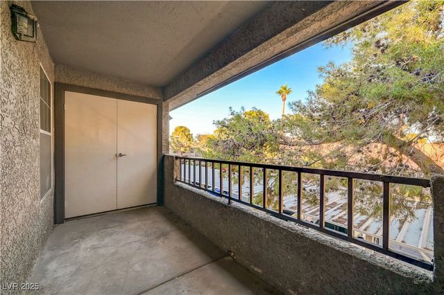 2606 South Durango Drive 281, Las Vegas, NV 89117