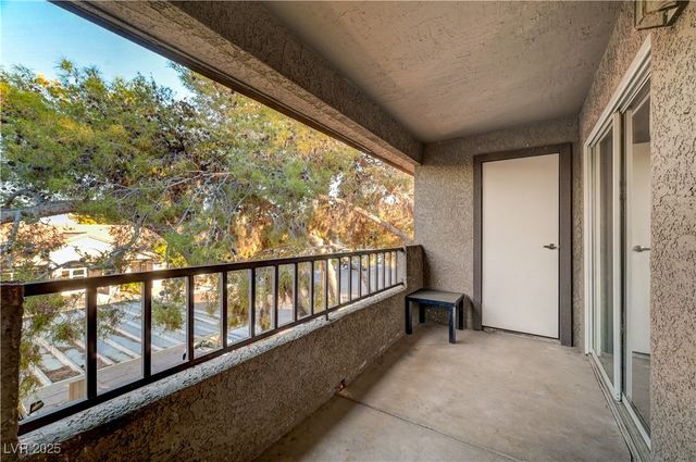 2606 South Durango Drive 281, Las Vegas, NV 89117