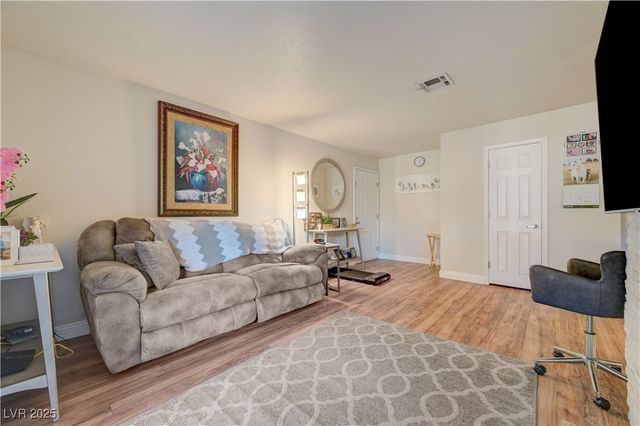 2606 South Durango Drive 281, Las Vegas, NV 89117