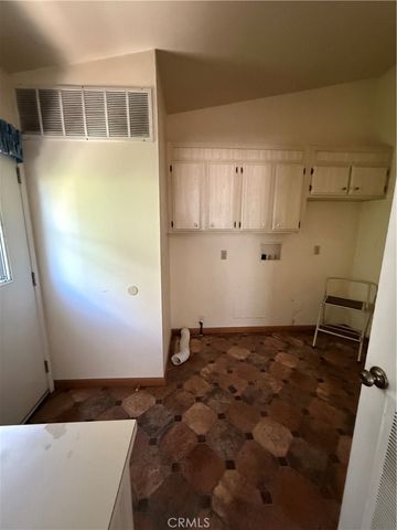 38215 Via Taffia, Murrieta, CA 92563