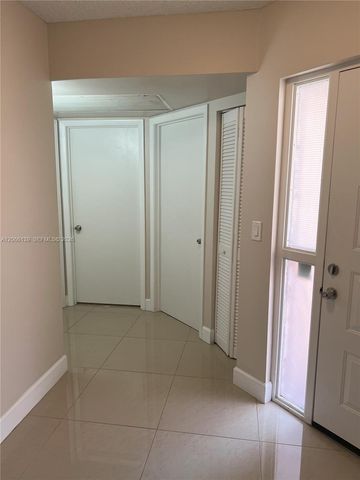 10700 NW 14th Street 142, Plantation, FL 33322