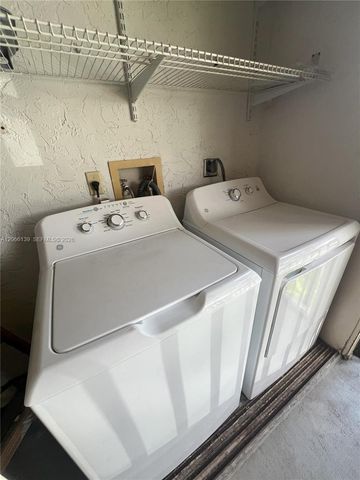 10700 NW 14th Street 142, Plantation, FL 33322