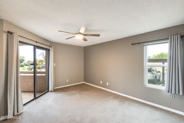 9151 W GREENWAY Road 111, Peoria, AZ 85381