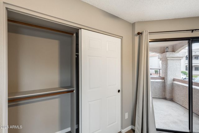 9151 W GREENWAY Road 111, Peoria, AZ 85381