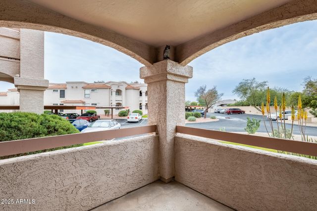 9151 W GREENWAY Road 111, Peoria, AZ 85381