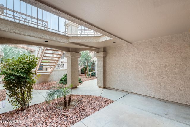 9151 W GREENWAY Road 111, Peoria, AZ 85381