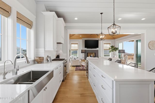 25 Sandspur Trail, Bald Head Island, NC 28461