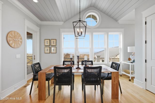25 Sandspur Trail, Bald Head Island, NC 28461