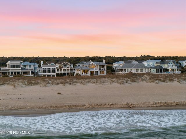 25 Sandspur Trail, Bald Head Island, NC 28461