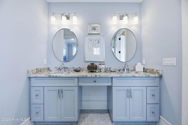 25 Sandspur Trail, Bald Head Island, NC 28461