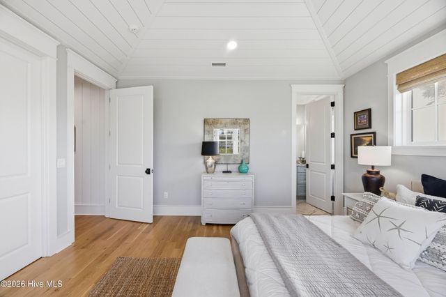 25 Sandspur Trail, Bald Head Island, NC 28461