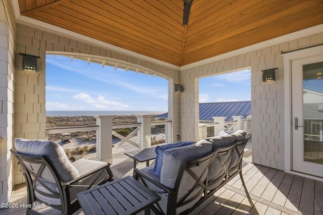 25 Sandspur Trail, Bald Head Island, NC 28461